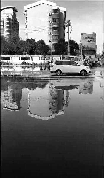 積水淹馬路