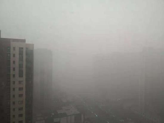 圖片來自網友@大虎