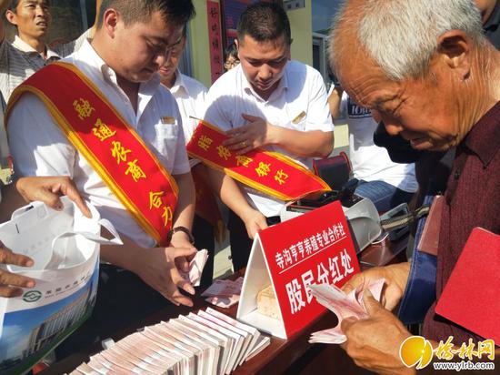 高邮贫困人口_高邮咸鸭蛋