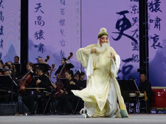 李东桥唱响新编秦腔历史剧《杜甫》选段