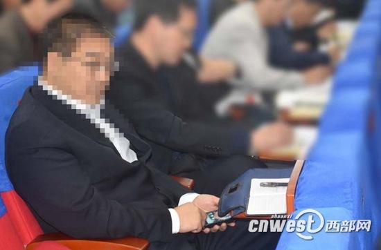 安康汉滨区信用联社主任包本琰。