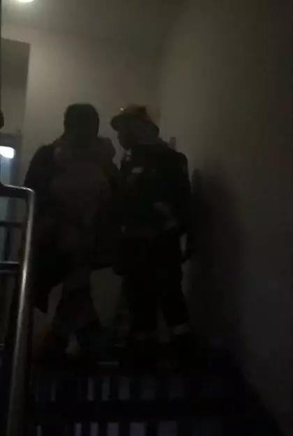 就在火情被徹底處置完畢后