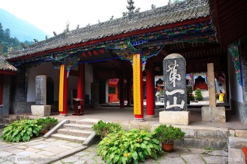 張良廟依山傍水，四季風景如畫，張良廟建筑眾多，古樸典雅。