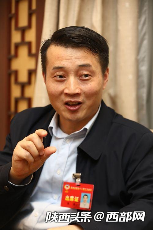 省政协委员、省城市经济文化研究会常务副会长兼秘书长张涛