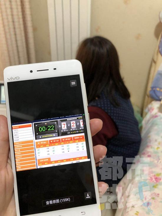 女子第一次網戀遇“騙局”，陸續給對方打款30萬元。