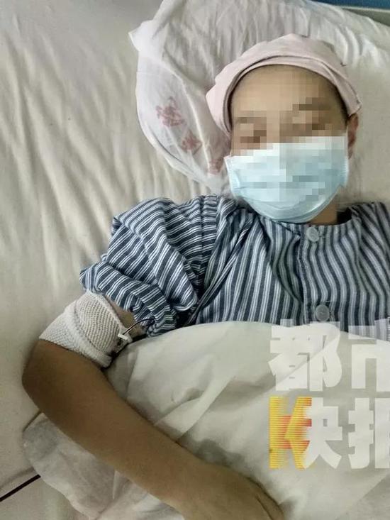 而就在小魏治療的時候