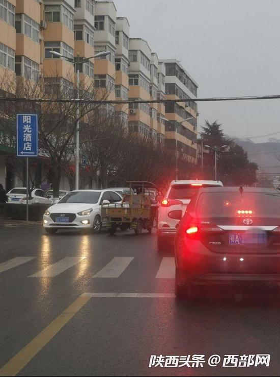 網友反映陳倉區(qū)現(xiàn)武漢牌照車輛 衛(wèi)健等部門積極跟進調查