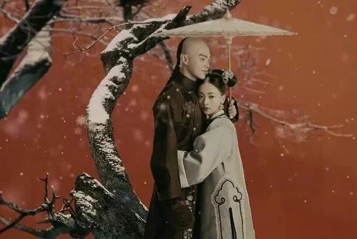 照金香山红叶