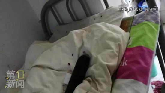 随后记者来到小陈校内的宿舍
