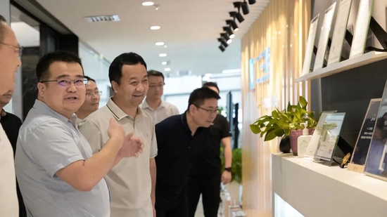 付小铜董事长对华商传媒整体布局饶有兴致