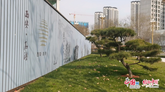鹿苑大道景观小品