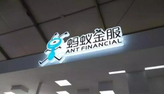 成立于2012年8月的四叶草安全,融资轨迹很简单,看上去也很“容易”。