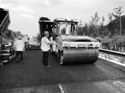 降塵透水路面施工