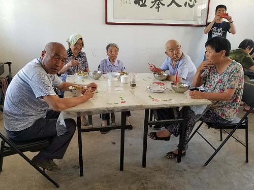 蒲城有多少人口_蒲城夜景图片(2)