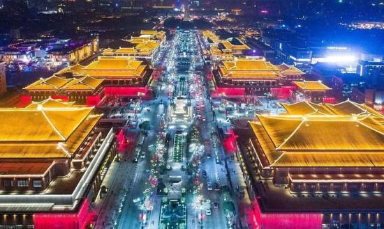 1500万人围观!这条网红街凭什么?