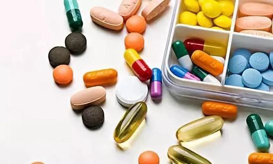 切实缓解人民群众对仿制药的临床用药需求,降低医疗成本和群众用药费用负担。