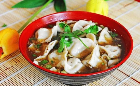 酸汤水饺