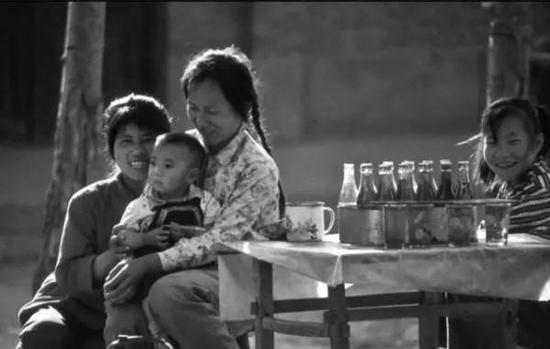 那個時候到兵馬俑是嚴禁攝影的，