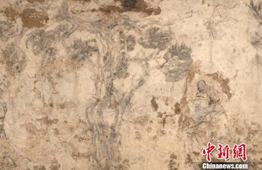墓室东壁壁画局部。咸阳市文物考古研究所供图