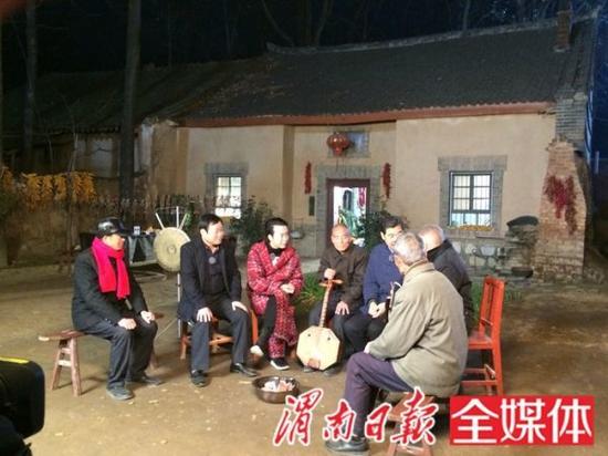 拜會皮影老藝人