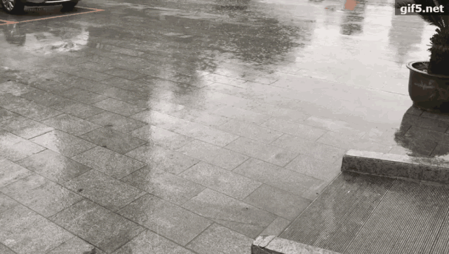 《雨一直下》