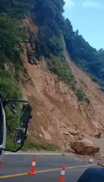 汉中天台山国家森林公园因暴雨临时闭园