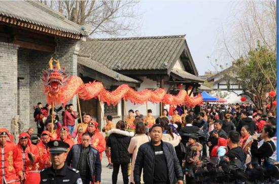 汉中市人口2021总人数_汉中市2021年统一考试录用公务员面试人员笔试总成绩、