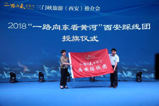IvFe-hftenhy7315816.jpg
