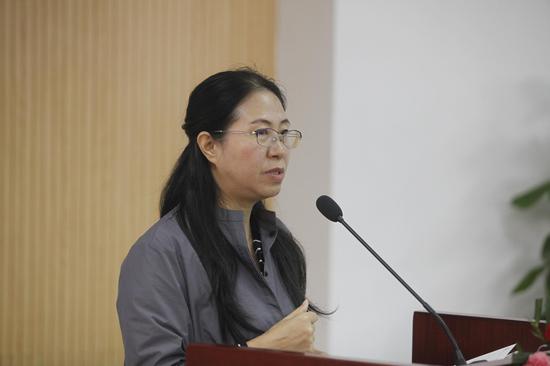中国教育科学研究院教师发展研究所副所长卿素兰博士讲话