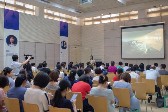 厦门教育局咨询 eedc-hxvzhth0021251.jpg