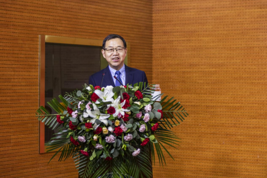孙龙杰博士发表讲话