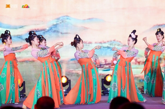 开场舞《唐印》表演