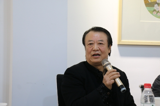 陕西省美协副主席巨石发言