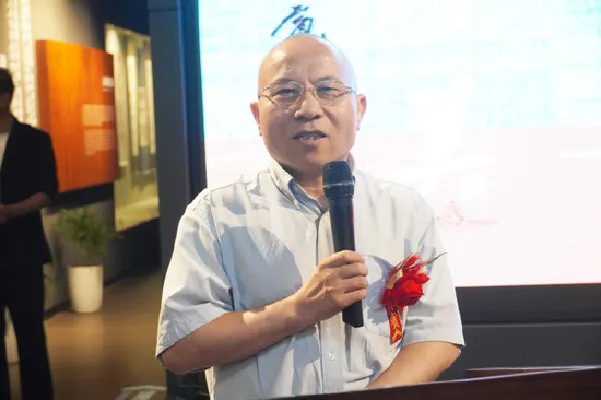 原陕西省美术博物馆馆长邢庆仁致辞