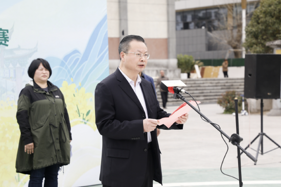 汉中市委宣传部副部长、市委网信办主任荣江