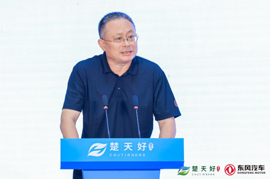 陕西省文物鉴定委员会委员、研究员,原法门寺博物馆馆长姜捷