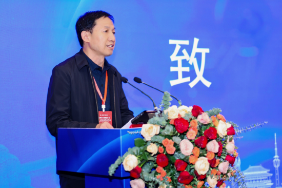 省民政厅一级调研员郭林祥致辞