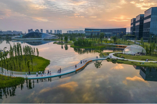 △彭州城市实景，图源@彭州发布