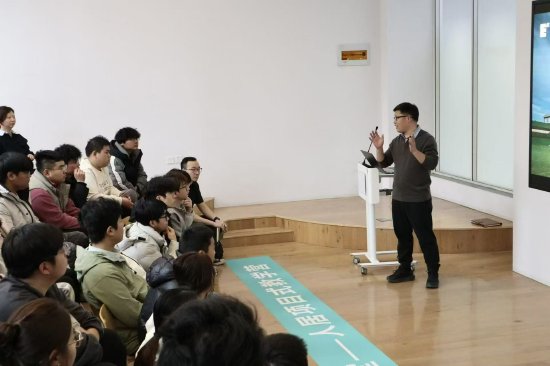 杨光副教授介绍项目