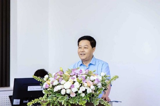 西安外事学院商学院舒忠院长