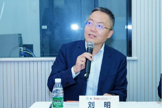 刘明副院长 主持