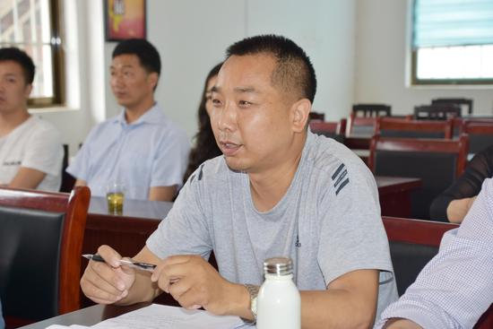 洋县人民医院携手爱心企业捐赠鸡苗助力产业发