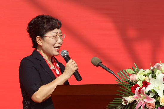 西北大学附中联合总校校长杨晓云