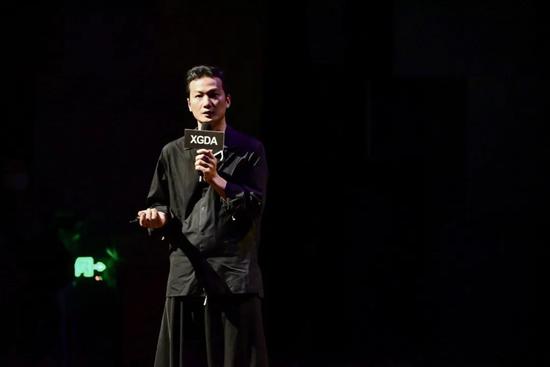 分享嘉宾/深圳市平面设计协会副主席 刘钊先生