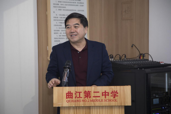 陕西师大教育评价研究所常务所长、陕西省高中学校评估专家组刘天才做主题发言