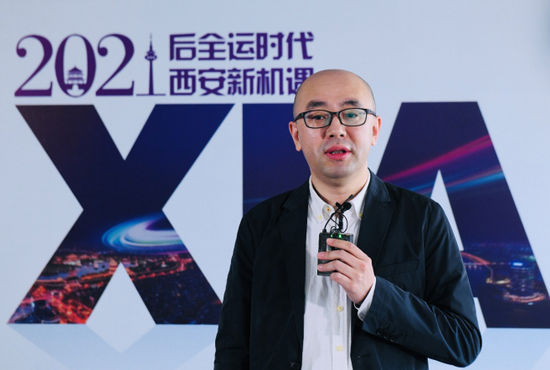 (西安金港鼎盛置业有限公司副总经理邓必晖)