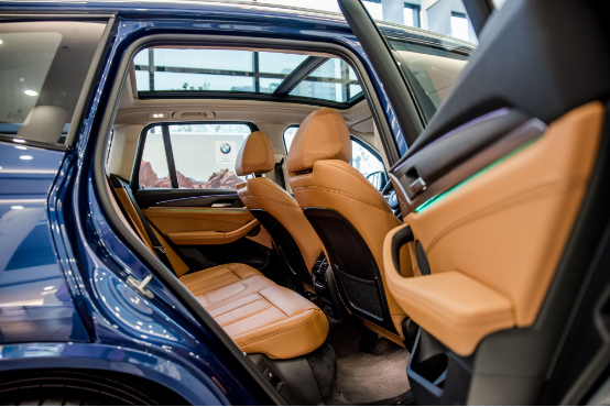 教科书级实拍 西安首台全新bmw x3长这个样-新浪-0529-clean1594