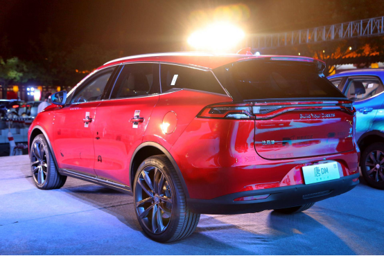 奢华 比亚迪全新一代唐撼世驾临_西安汽车网_