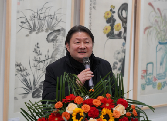 陕西省美术家协会主席、西安美术学院院长朱尽晖讲话