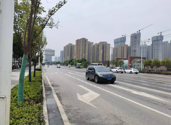 向西800m即可上西三环